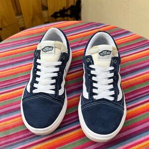 Navy Overt Comfycush Vans